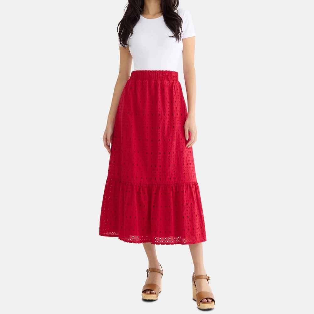NWOT Time and Tru Cotton eyelet tiered midi Skirt - size M